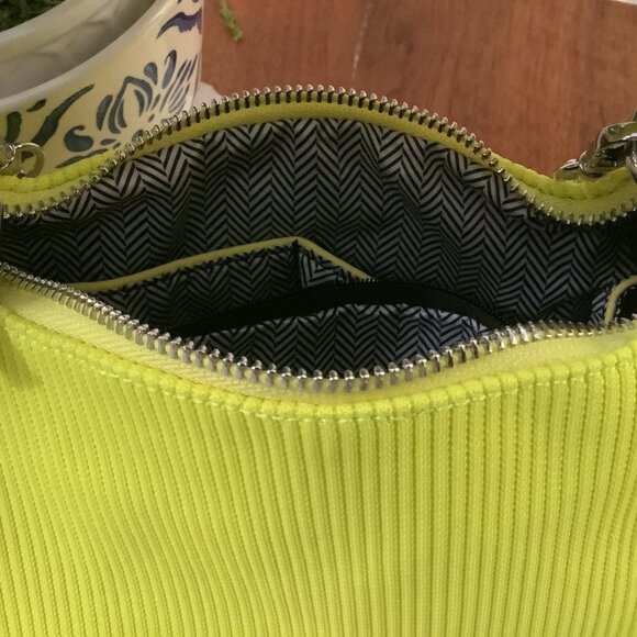 LE-MIEL-STATEMENT NEON YELLOW TOP HANDLE BAG WITH SILVER CROSBODY HARDWAREK-NWT - Picture 6 of 11